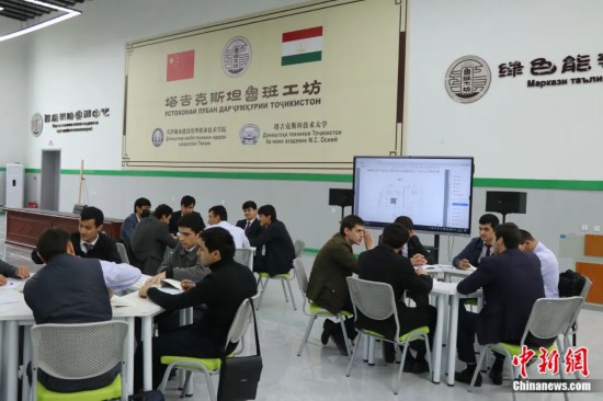 2023年4月，位于杜尚別的塔吉克斯坦魯班工坊課堂。張碩 攝