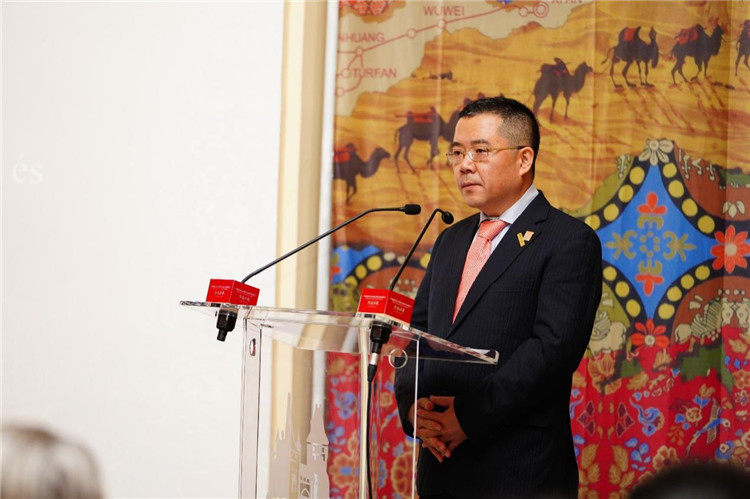 中國駐匈牙利大使龔韜。布達(dá)佩斯中國文化中心供圖