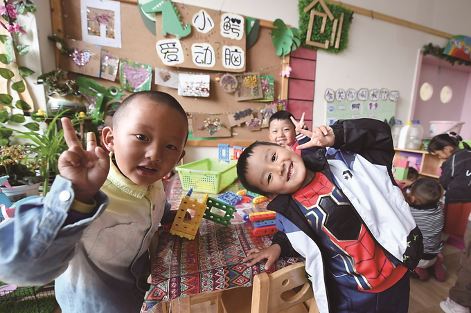 江蘇援建的拉薩市江蘇實(shí)驗(yàn)幼兒園，所有師資在江蘇接受培訓(xùn)，打造具有江蘇水準(zhǔn)的優(yōu)質(zhì)學(xué)前教育資源。 本報(bào)記者 萬(wàn)程鵬 攝