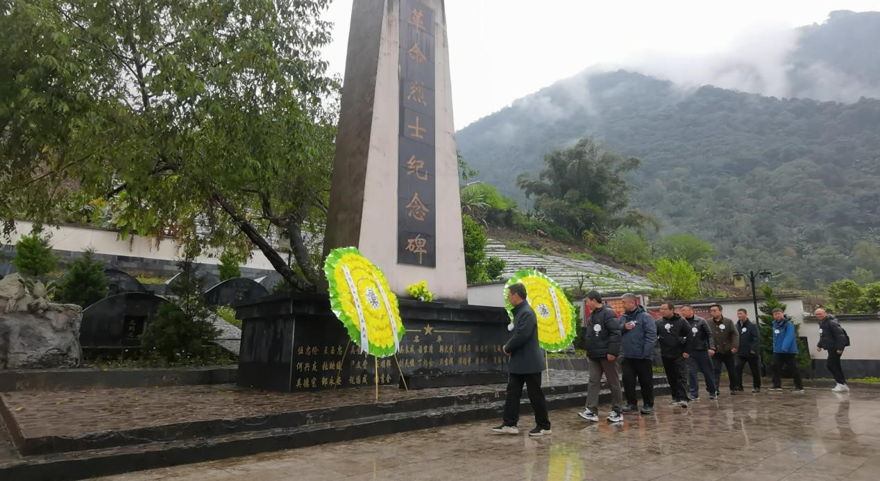 學(xué)黨史祭英烈強動力，扎實走好援藏路