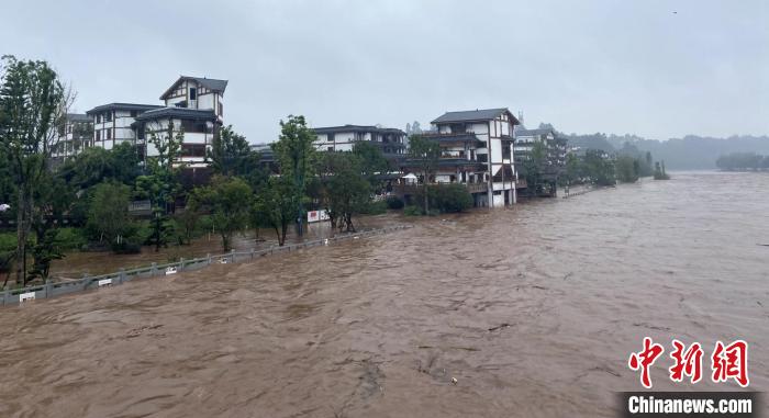 四川暴雨、山洪、地質(zhì)災(zāi)害氣象風(fēng)險(xiǎn)預(yù)警齊發(fā)