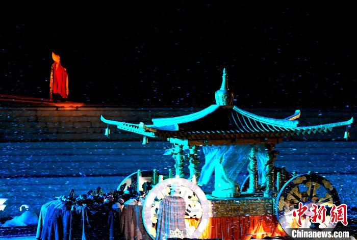 3月17日，西藏拉薩，《文成公主》大型史詩(shī)劇演出現(xiàn)場(chǎng)?！±盍?攝