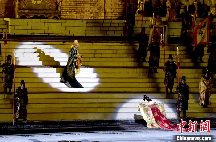 3月17日，西藏拉薩，《文成公主》大型史詩(shī)劇演出現(xiàn)場(chǎng)。　李林 攝