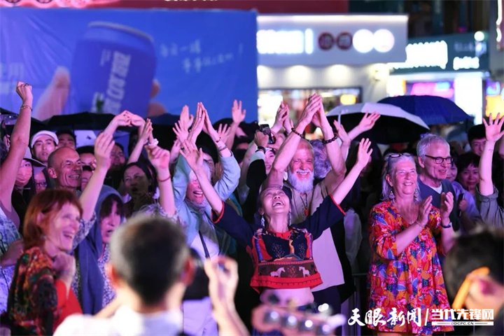 貴陽路邊音樂節(jié)。圖片來源于南明區(qū)融媒體中心