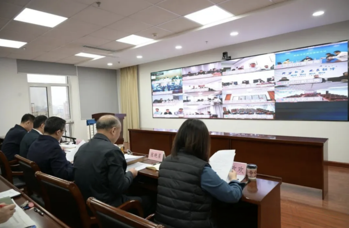遼寧省數(shù)據(jù)局（省營商局）召開全省營商環(huán)境疑難訴求清理攻堅工作視頻會議，聽取各地區(qū)2025年涉企營商環(huán)境訴求辦理工作情況。遼寧省營商局供圖