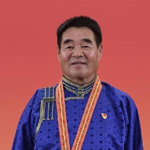 （奮斗百年路　啟航新征程·“七一勛章”獲得者·圖文互動）（2）“草原之子”廷·巴特爾：讓草原綠起來，幫牧民富起來